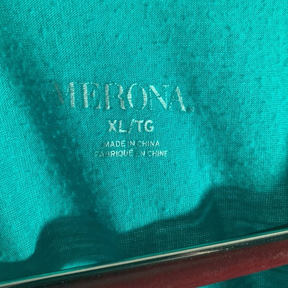 Soft Lightweight Blue Teal Sleeveless Textured Blouse by Merona a Target Brand - Picture 2 of 7